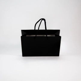Shopping bags con manici in corda o nastri Busta di carta laminata NOBLESSE