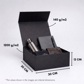 WONDERBOX 30X30X12 CM - Personalized Magnetic Box Wonderbox | Centu...