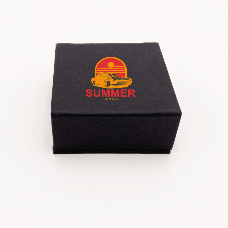Petite boîte aimantée personnalisée pouvant contenir des friandises et du chocolat